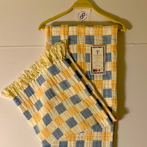 🎁Texteis Penedo Throw Blanket - Mini Patchwork Pattern